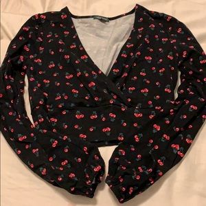 Cherry crop top xs